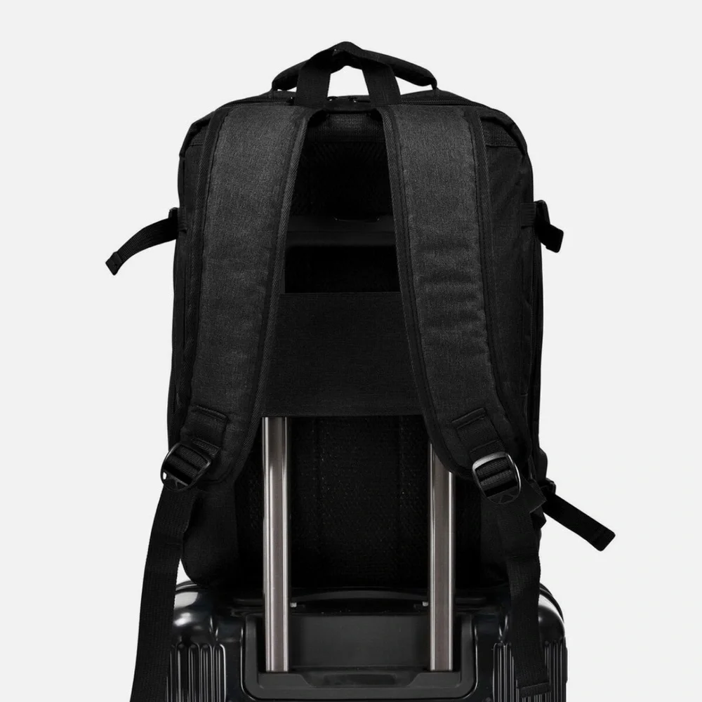 Travelers Choice Backpack - NWT - Picture 6 of 9